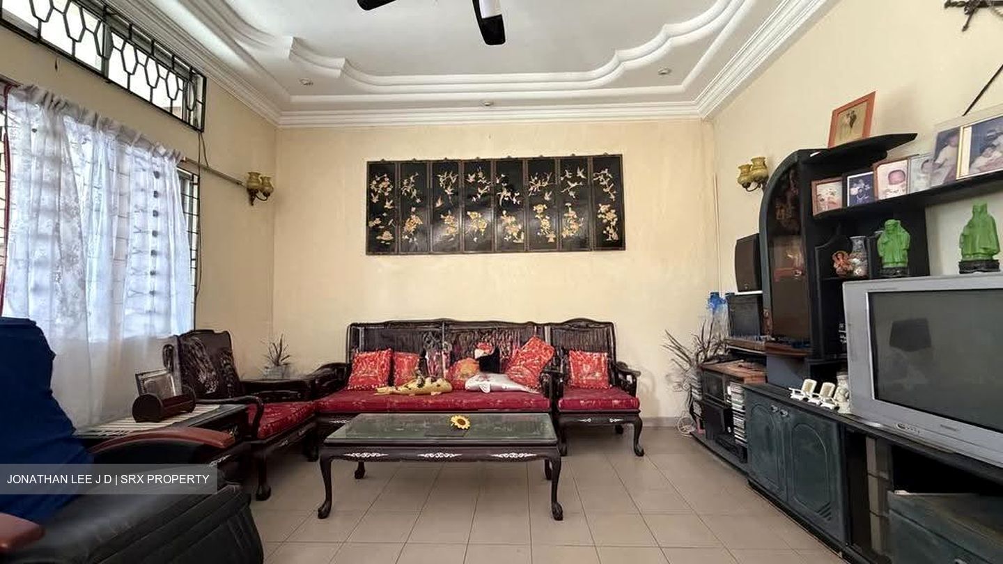 Jalan Rendang (D15), Semi-Detached #611909211